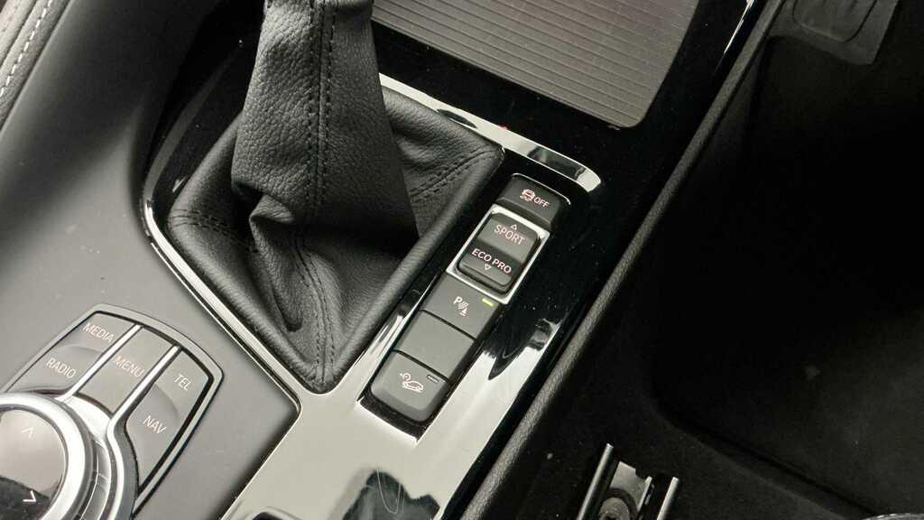 BMW X1 Xdrive 20I Xline Step White #17