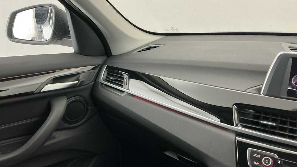 BMW X1 Xdrive 20I Xline Step White #12