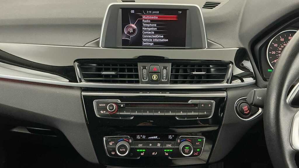 BMW X1 Xdrive 20I Xline Step 2016 White #4