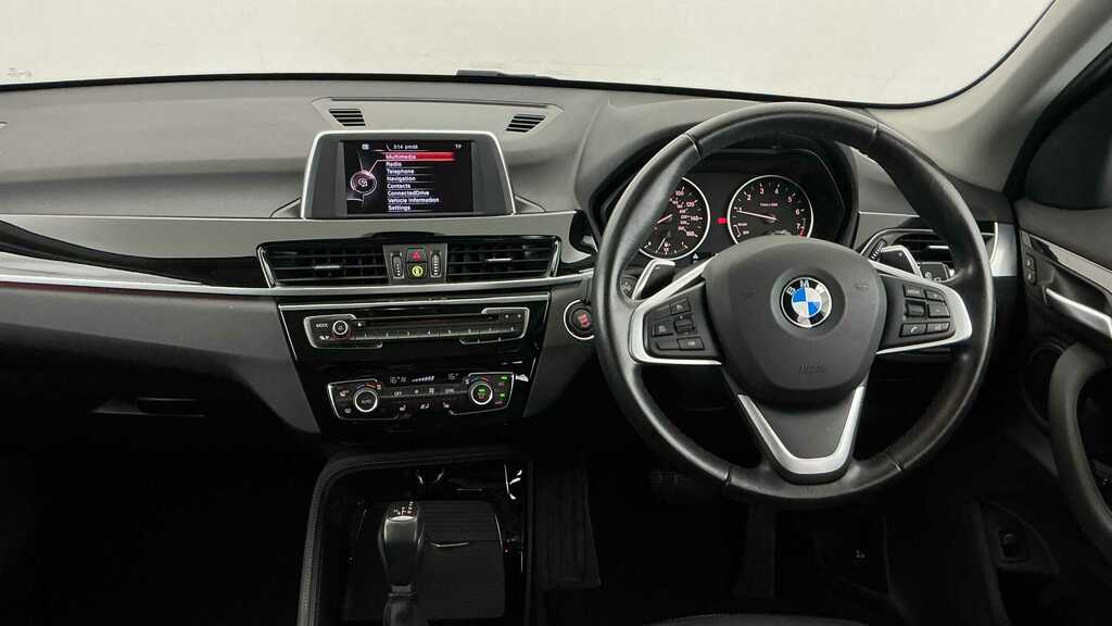 BMW X1 Xdrive 20I Xline Step 2016 White #2