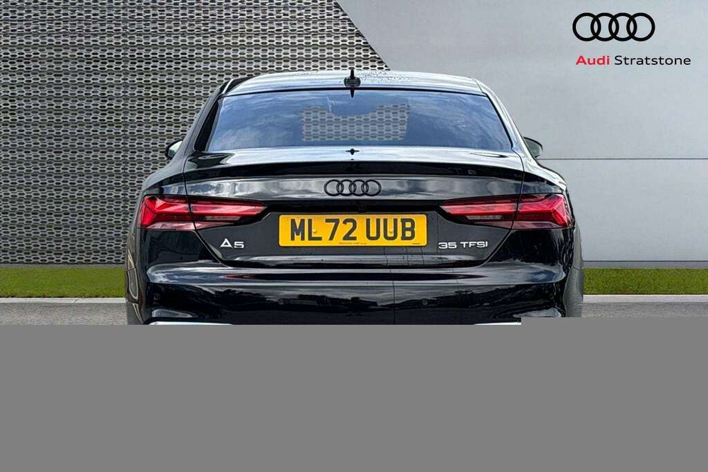 Audi A5 35 Tfsi S Line S Tronic 2022 Black #6