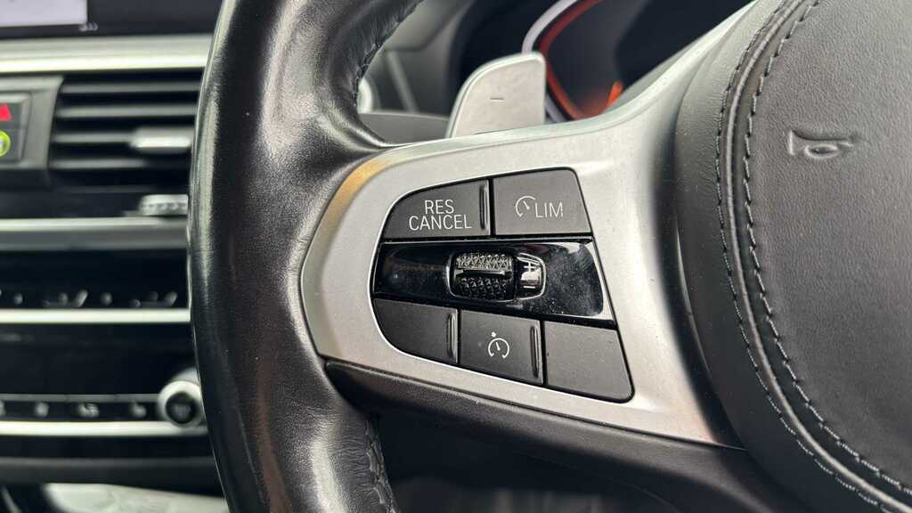 BMW X3 Xdrive 30E M Sport White #16