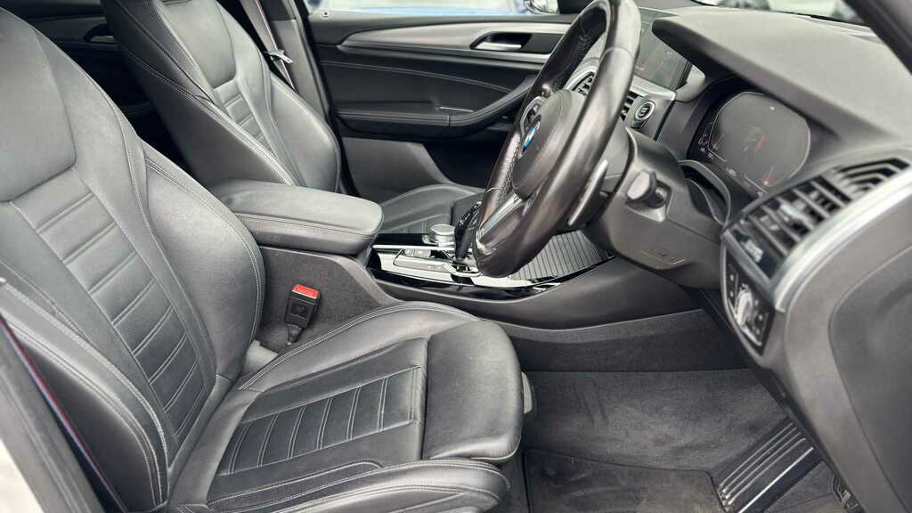BMW X3 Xdrive 30E M Sport White #18