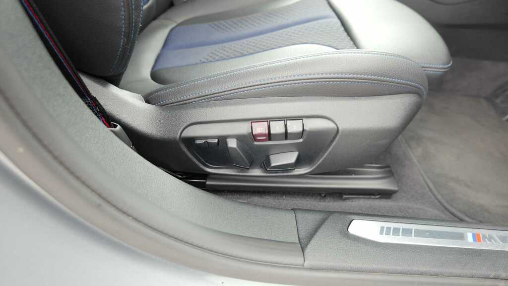 BMW iX3 G08 M Sport Pro Blue #19