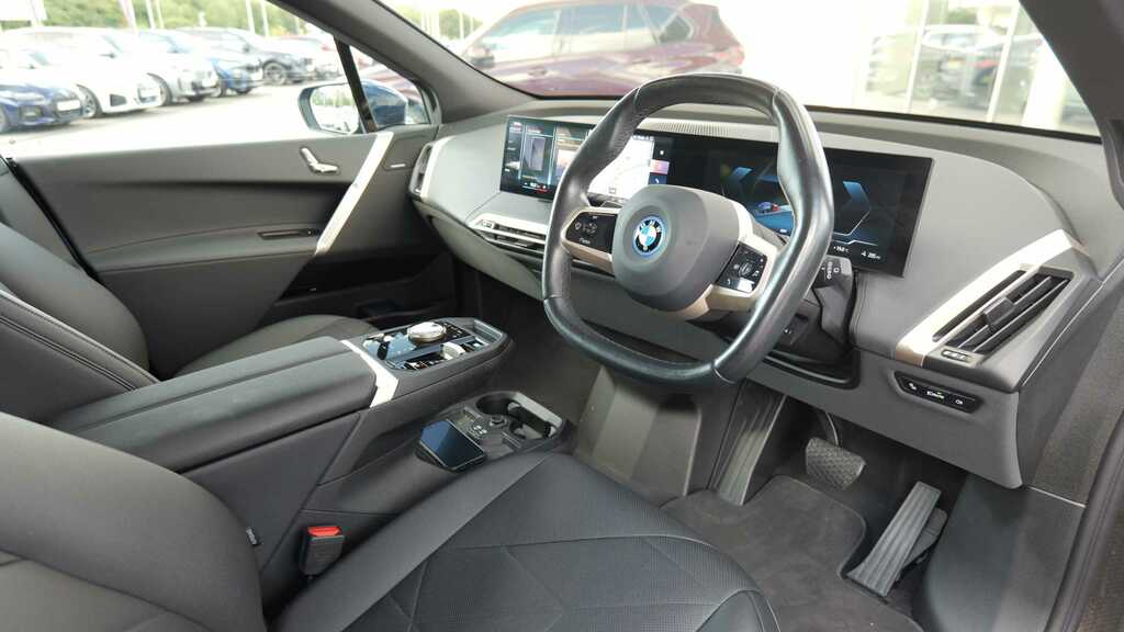 BMW iX 240Kw Xdrive40 M Sport 76.6Kwh 2022 Blue #6