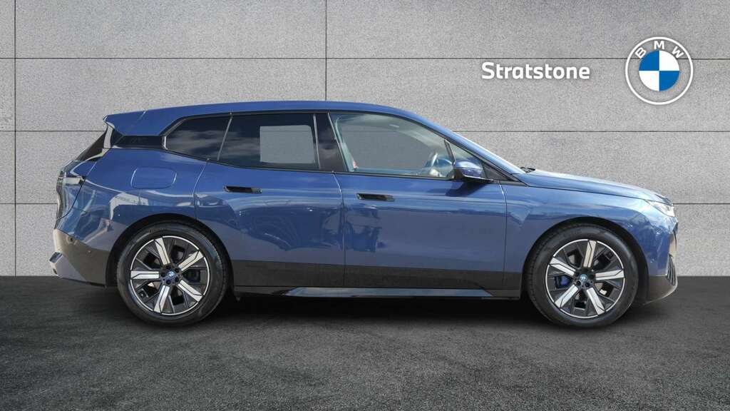 BMW iX 240Kw Xdrive40 M Sport 76.6Kwh 2022 Blue #3