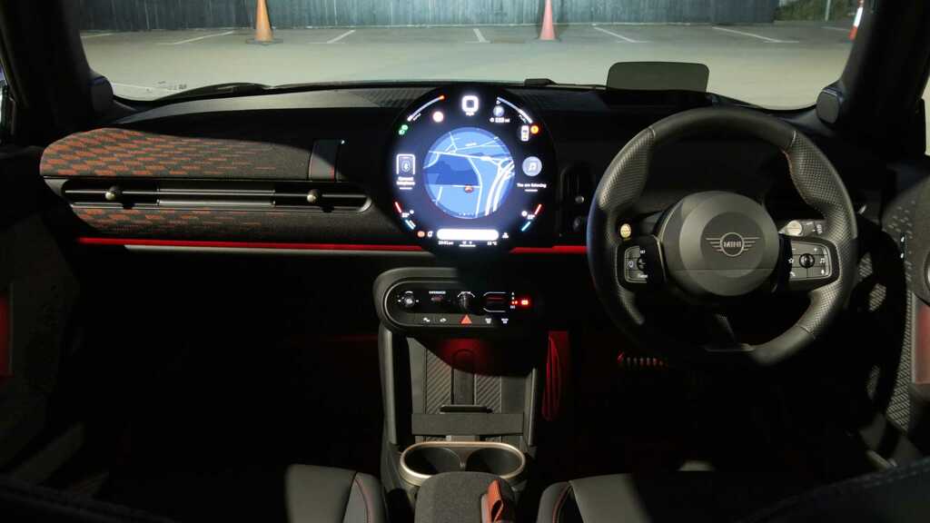 Mini Hatch 2.0 John Works Level 2 2025 YX75EXD Black #3