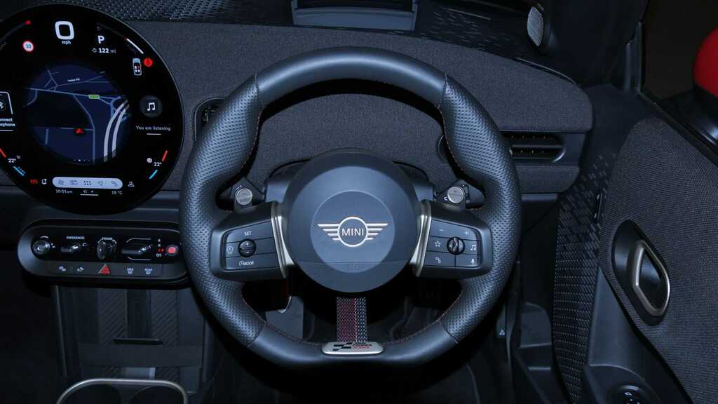 Mini Hatch 2.0 John Works Level 2 2025 YX75EXD Black #4