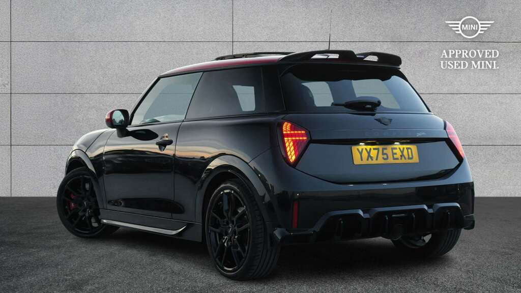 Mini Hatch 2.0 John Works Level 2 2025 YX75EXD Black #2