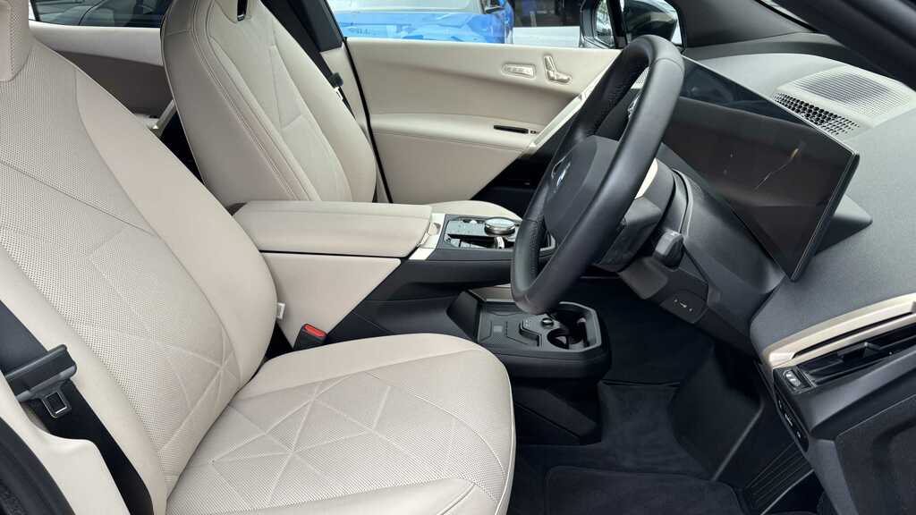 BMW iX Ix Xdrive 40 M Sport Black #23