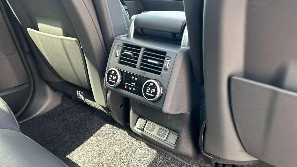 Land Rover Discovery 3.0 D350 Dynamic Hse Blue #13