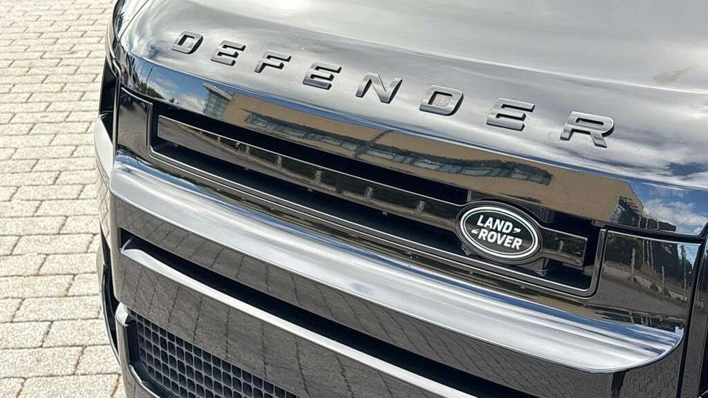 Land Rover Defender 110 D350 X-dynamic Se Black #28