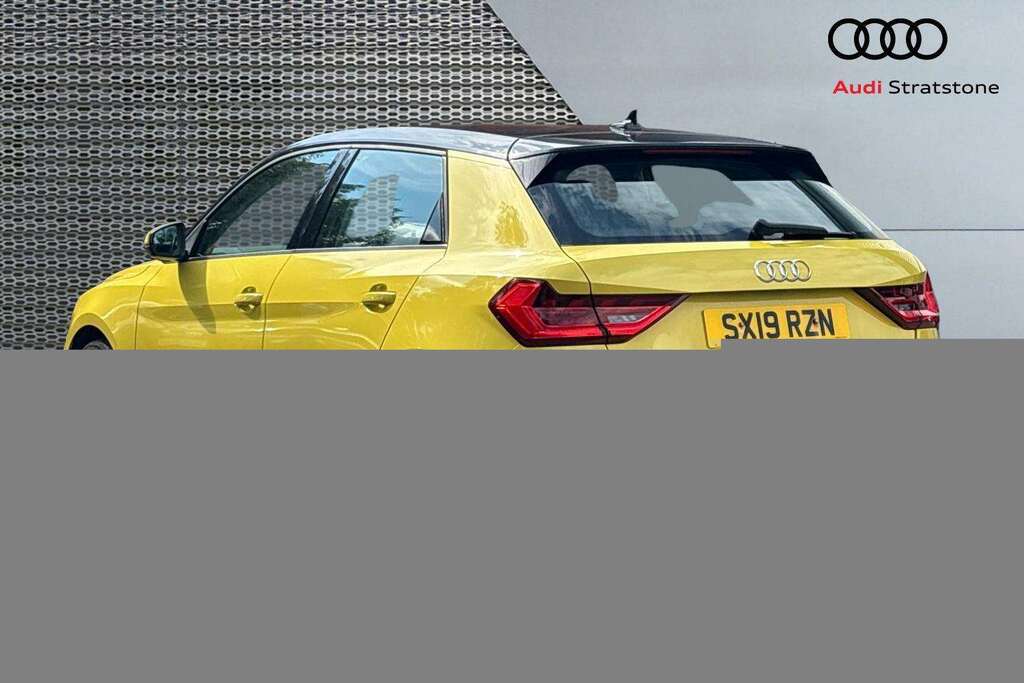 Audi A1 A1 Sportback 35 Tfsi Sport S-a White #2