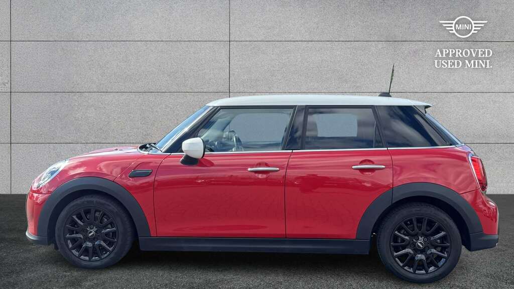 Mini Hatch 1.5 Cooper Classic 2021 Red #2