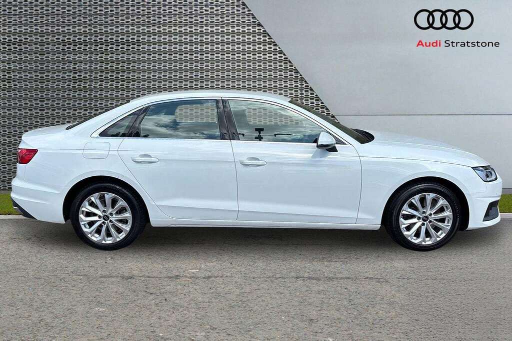 Audi A4 35 Tfsi Technik S Tronic 2022 White #4