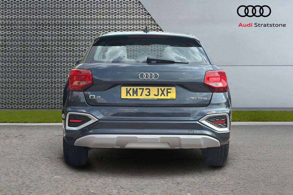 Audi Q2 30 Tfsi Sport 2023 Grey #5