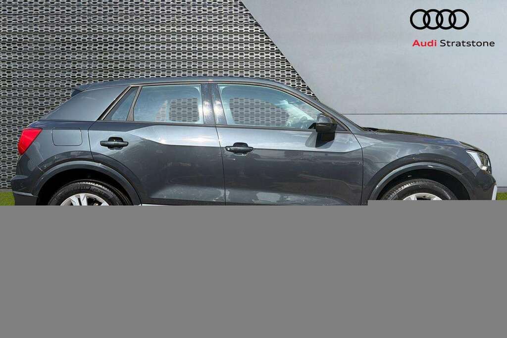 Audi Q2 30 Tfsi Sport 2023 Grey #3