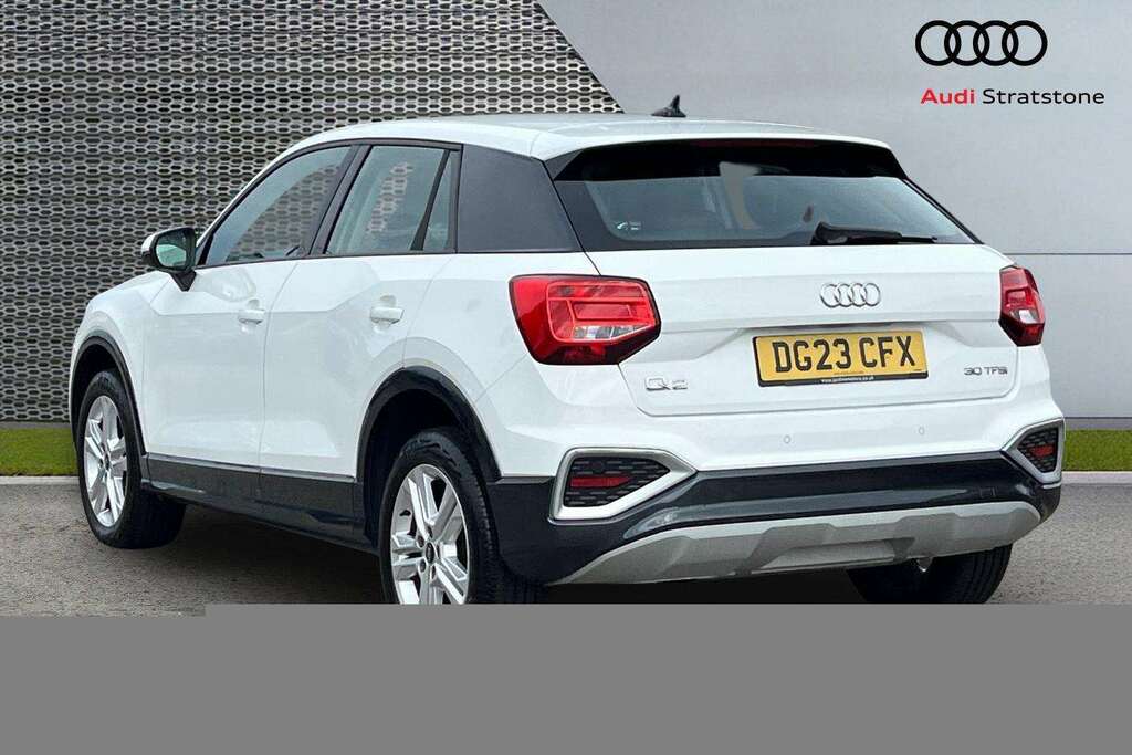 Audi Q2 30 Tfsi Sport 2023 White #3
