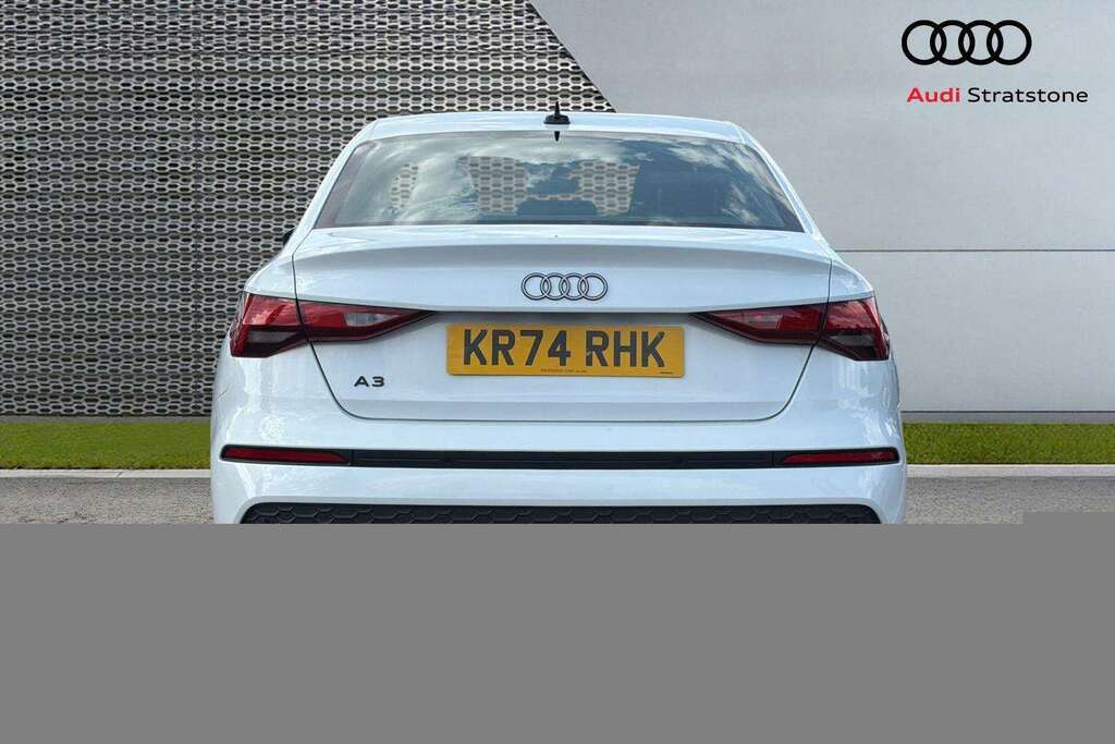 Audi A3 30 Tfsi Sport 2024 KR74RHK White #6