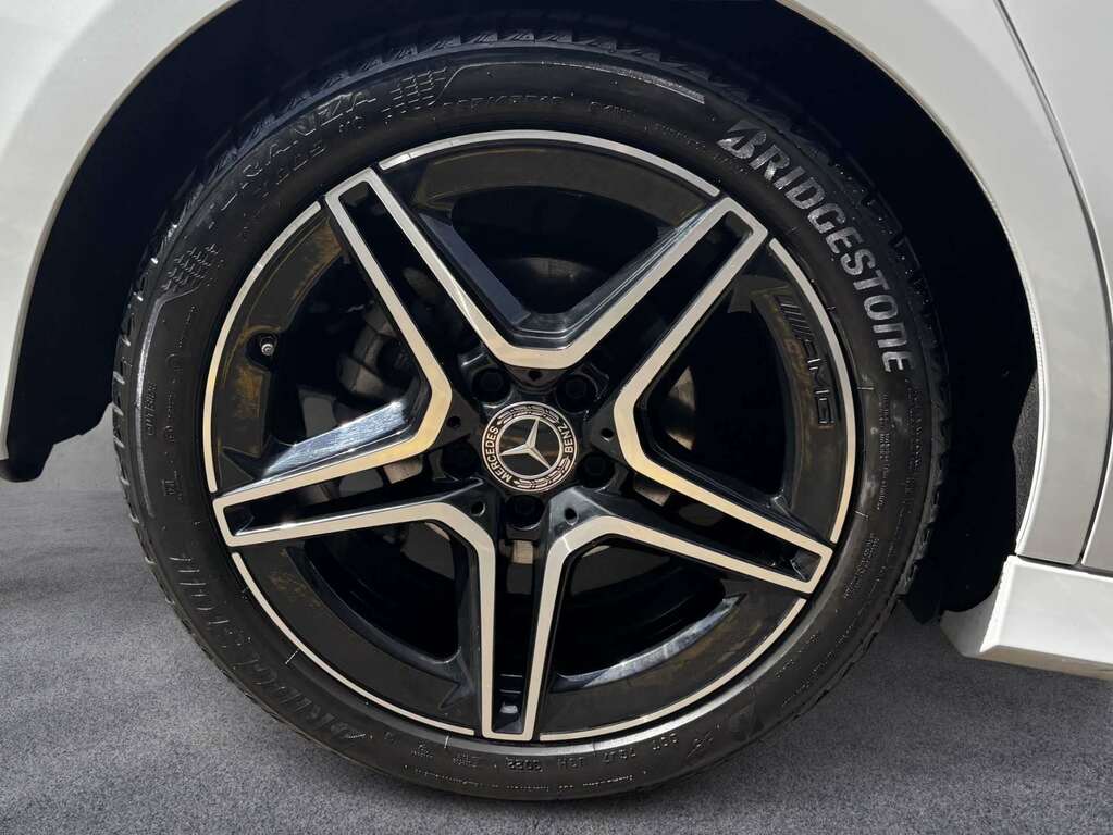 Mercedes-Benz A Class A180 Amg Line Premium 2023 FX23OYB White #5