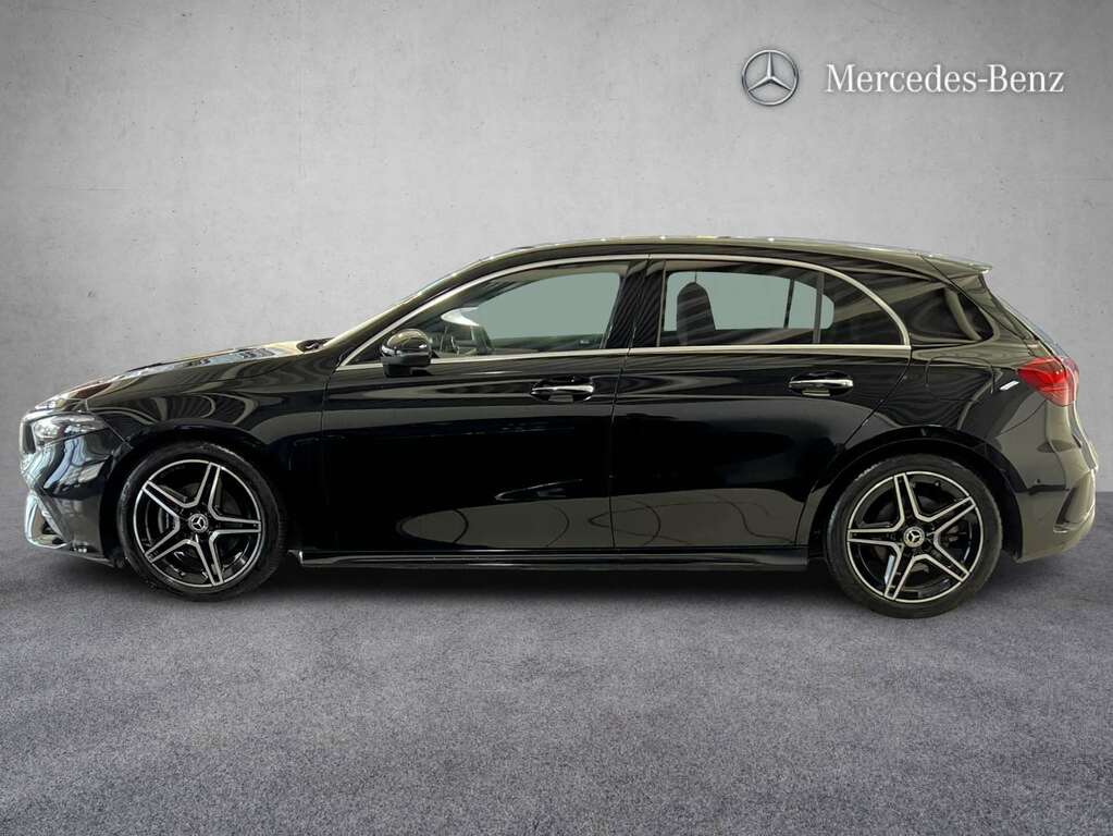Mercedes-Benz A Class A200 Amg Line Executive 2025 Black #6