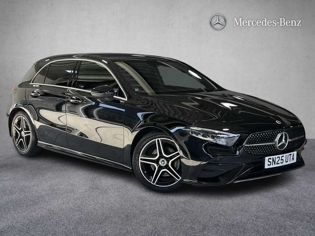 Mercedes-Benz A Class A200 Amg Line Executive 2025 Black