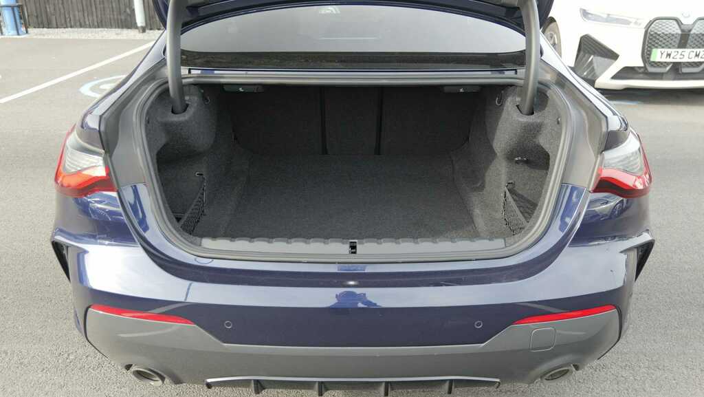 BMW 4 Series 420I M Sport Step Blue #10