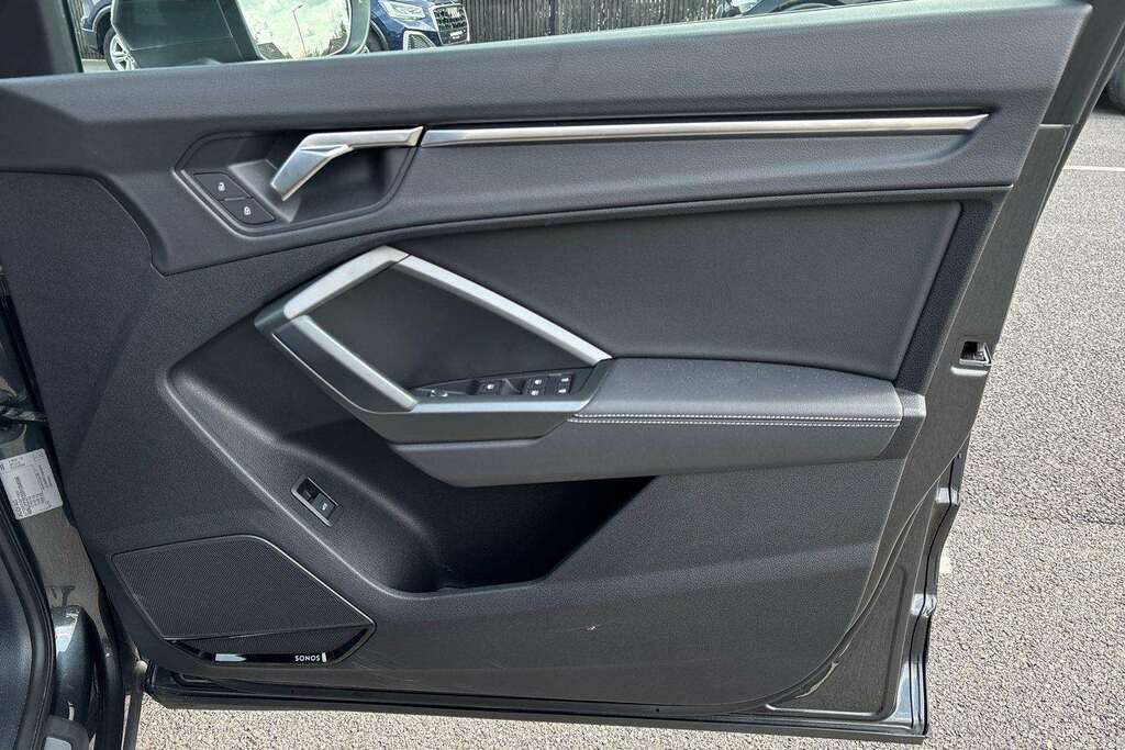 Audi Q3 35 Tfsi Sport Grey #37