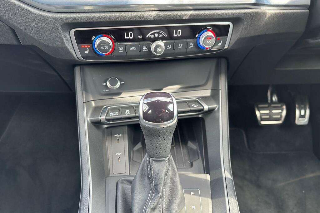 Audi Q3 35 Tfsi Sport Grey #27
