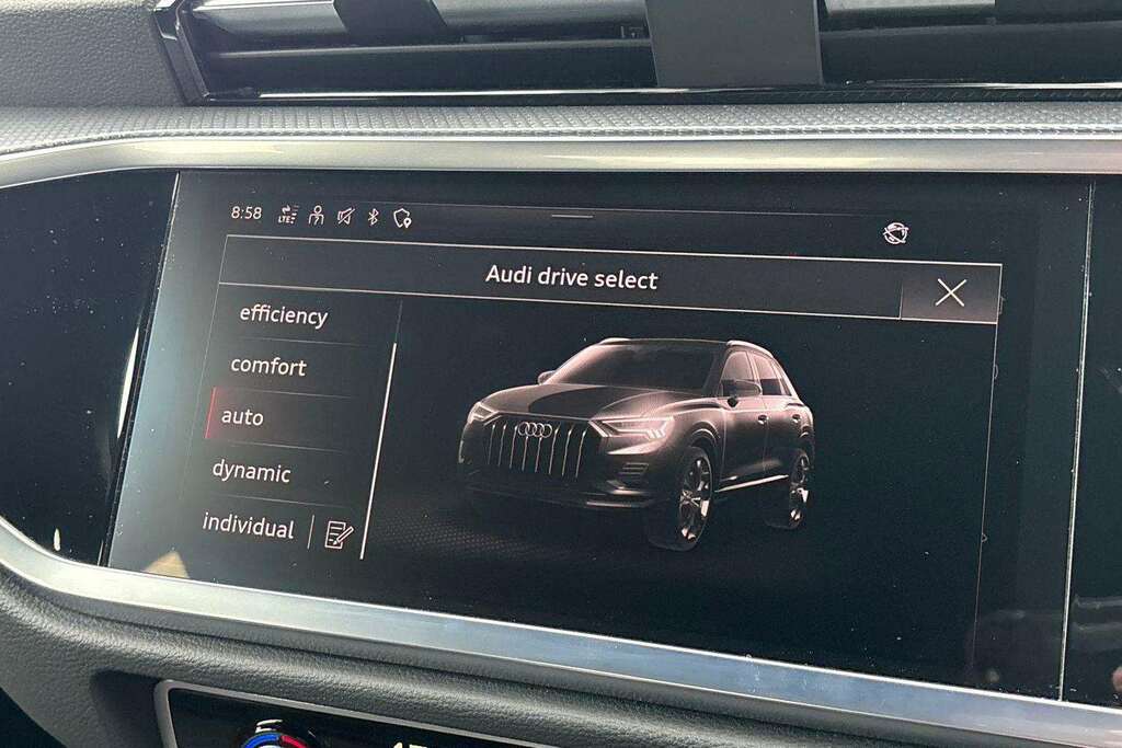Audi Q3 S Line 35 Tfsi 150 Ps 6-Speed Blue #21