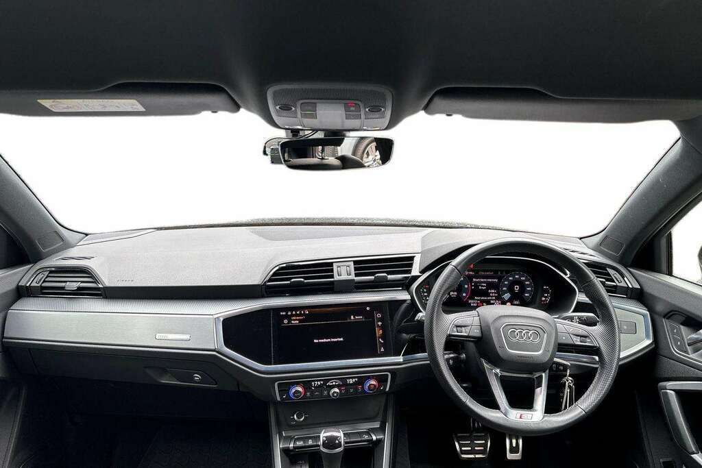 Audi Q3 S Line 35 Tfsi 150 Ps 6-Speed Blue #13