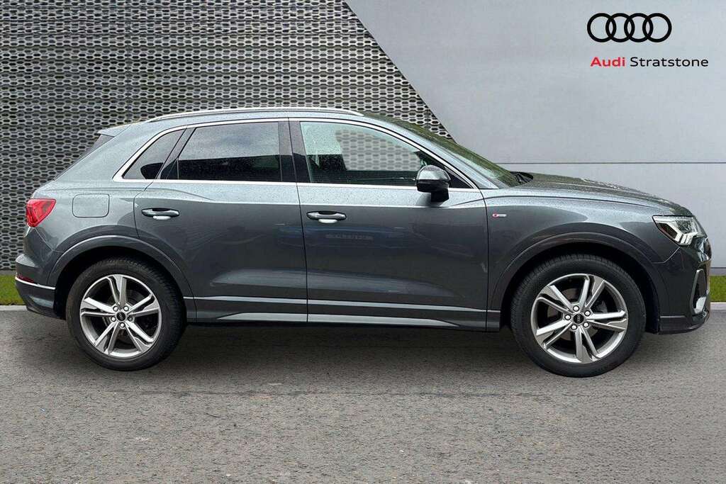 Audi Q3 35 Tdi S Line S Tronic 2022 Grey #3