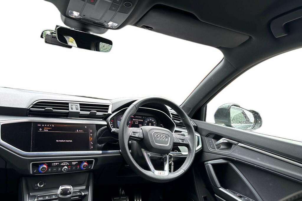 Audi Q3 S Line 35 Tfsi 150 Ps 6-Speed Blue #14