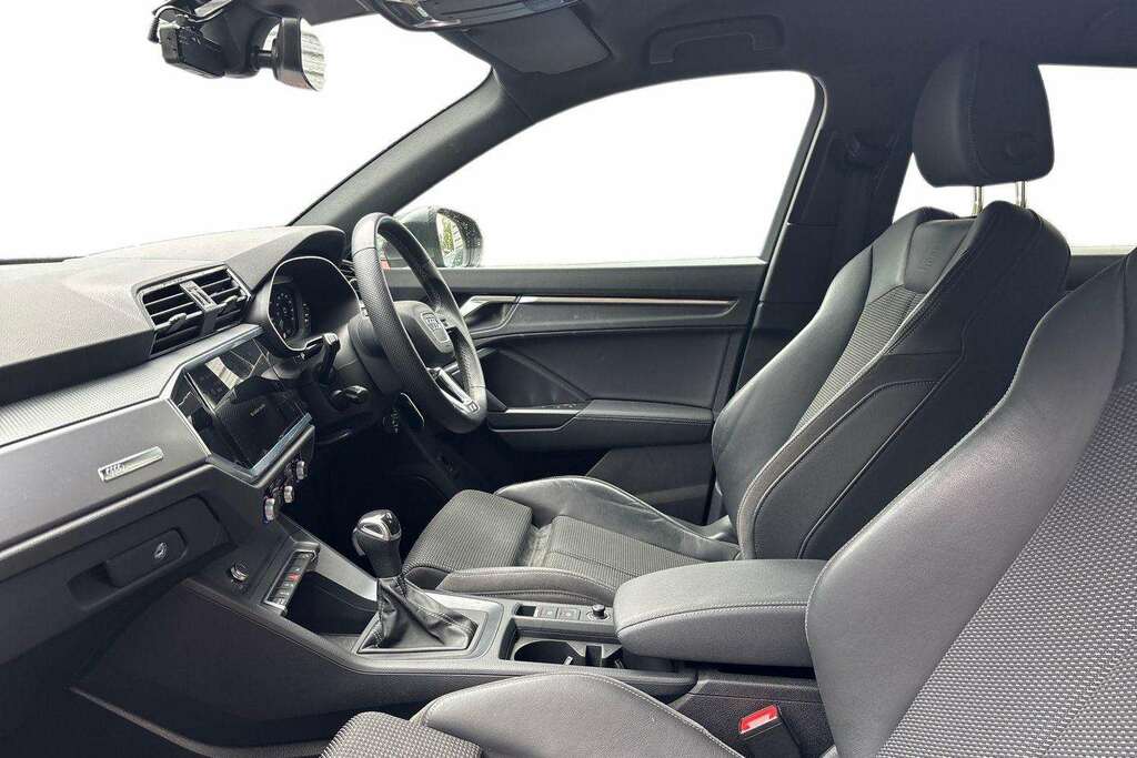 Audi Q3 S Line 35 Tfsi 150 Ps 6-Speed Blue #15