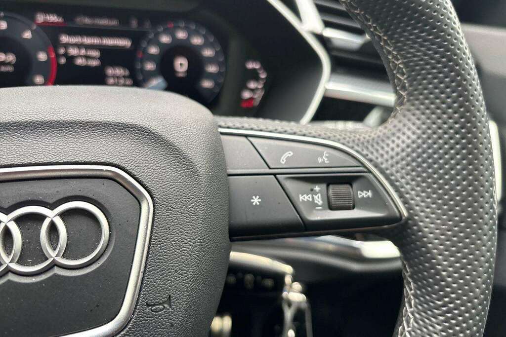 Audi Q3 S Line 35 Tfsi 150 Ps 6-Speed Blue #12