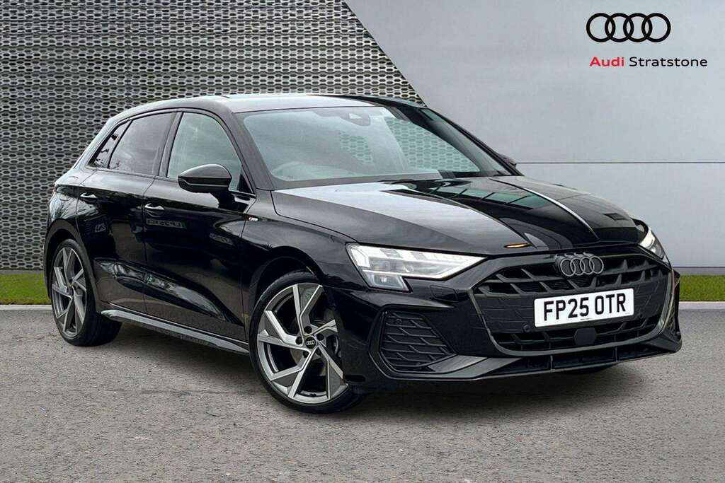 Audi A3 1.5 Tfsi 150 Black Edition S Tronic  #1