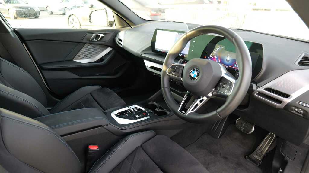 BMW 2 Series 220 M Sport Step 2026 White #6