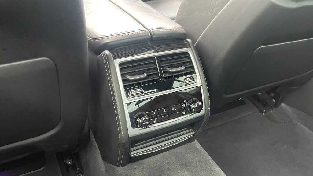 BMW 7 Series 745E M Sport Ultimate Pack Blue #21
