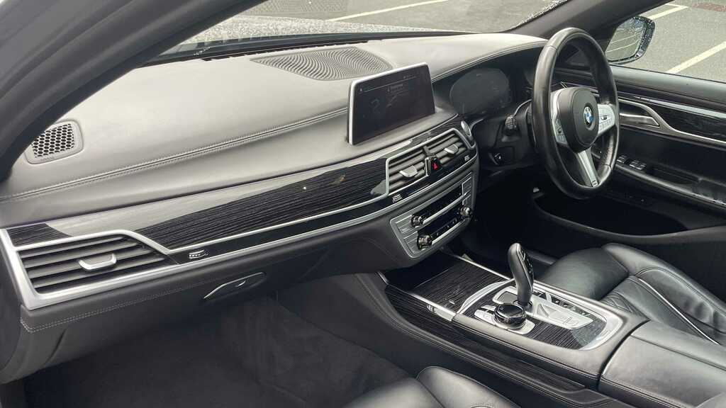 BMW 7 Series 745E M Sport Ultimate Pack Blue #8