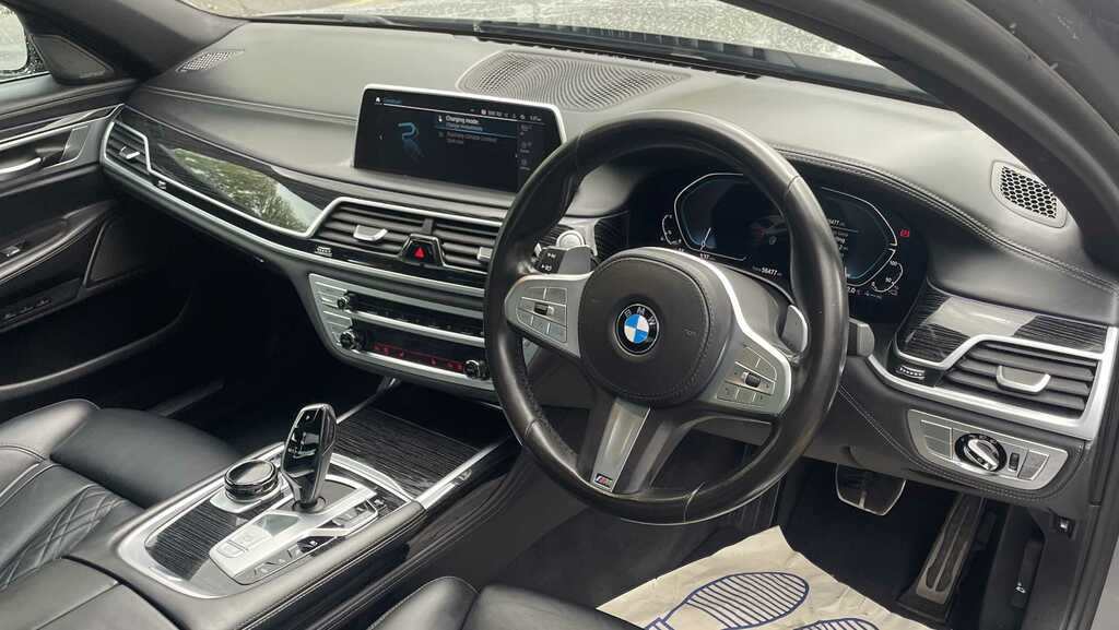BMW 7 Series 745Le Xdrive M Sport 2020 Grey #6