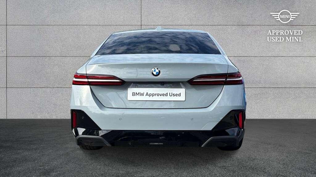 BMW 5 Series 530E M Sport Tech Pluscomfort Plus White #11