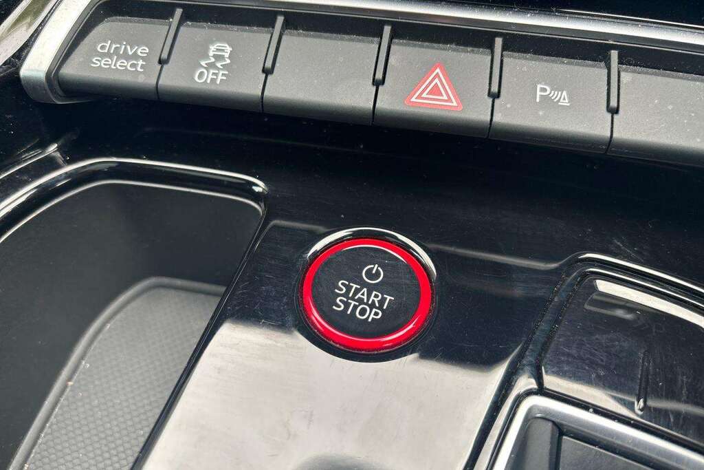 Audi E Tron GT 390Kw Quattro 93Kwh Grey #29