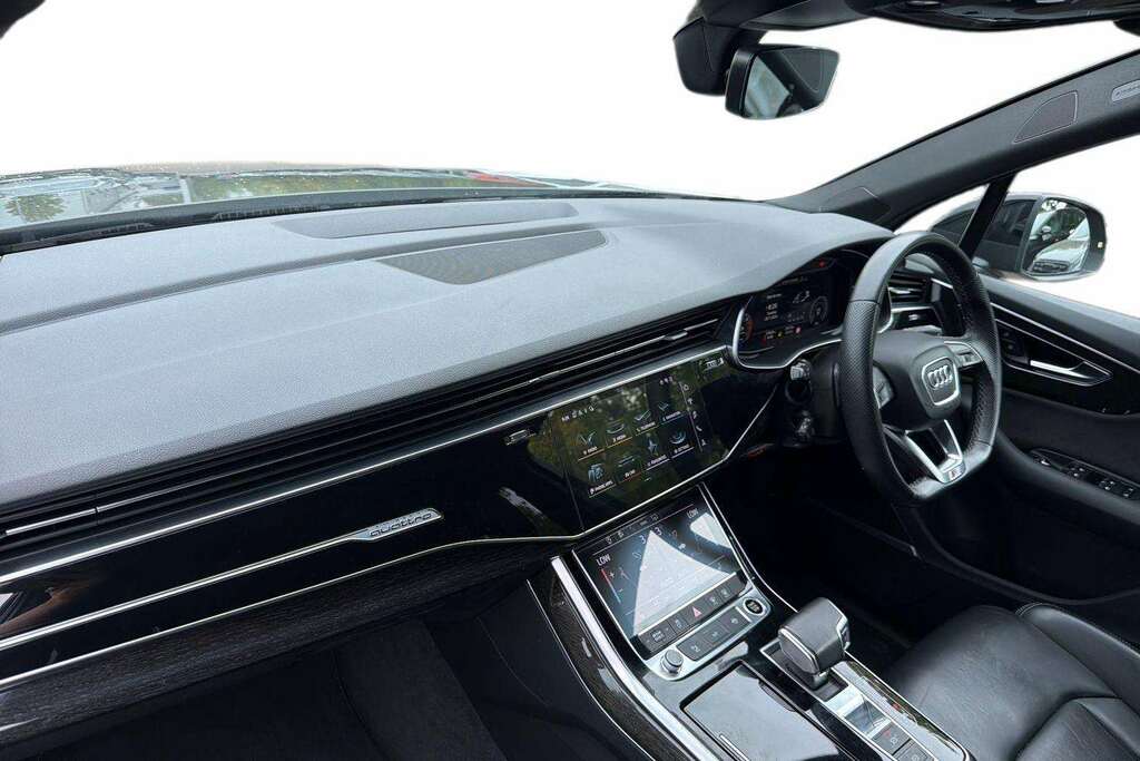 Audi Q7 55 Tfsi Quattro Black Edition Tiptronic 2022 Black #2