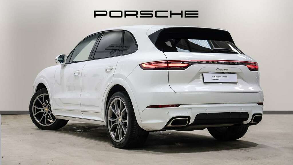 Porsche Cayenne V6 2019 White #2
