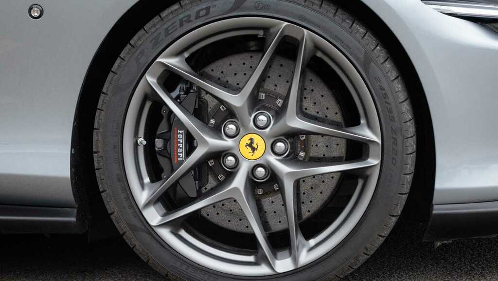 Ferrari Roma Roma S-a Red #9