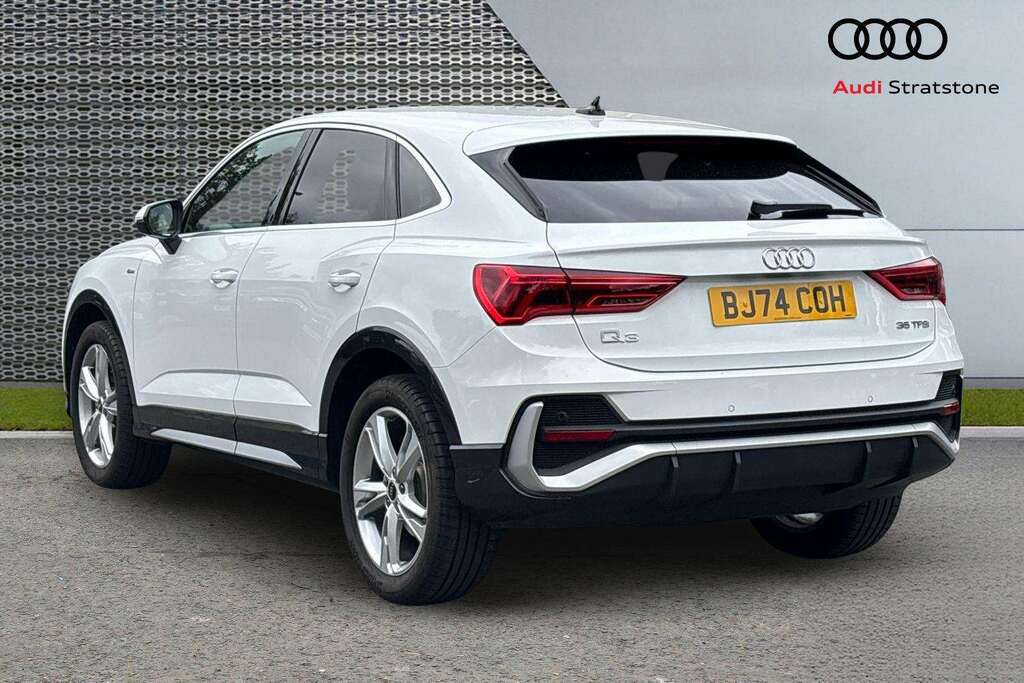 Audi Q3 35 Tfsi S Line Leather 2024 #3