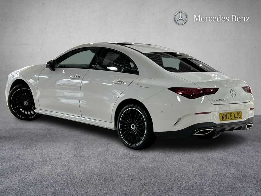 Mercedes-Benz CLA Class 250E Amg Line Premium Plus Tip 2025 White #2
