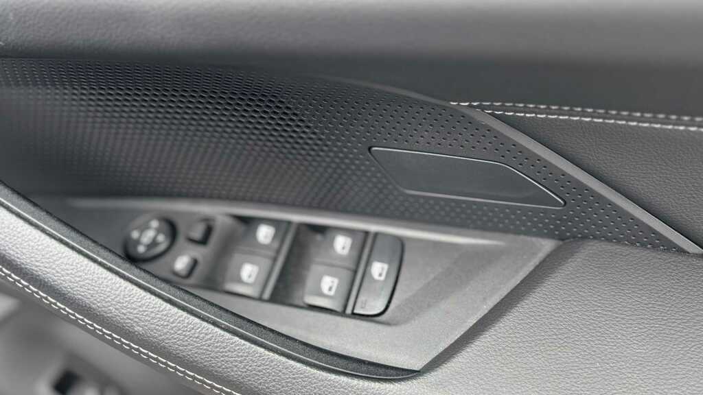 BMW 4 Series 420I M Sport Step Black #26