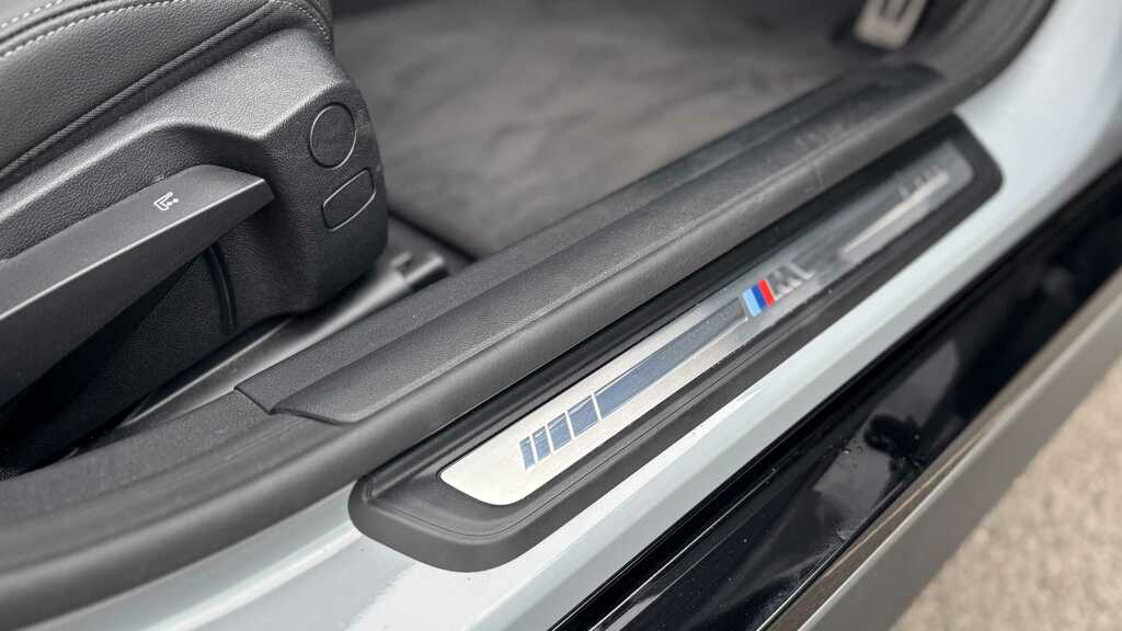 BMW 4 Series 420I M Sport Step Black #32