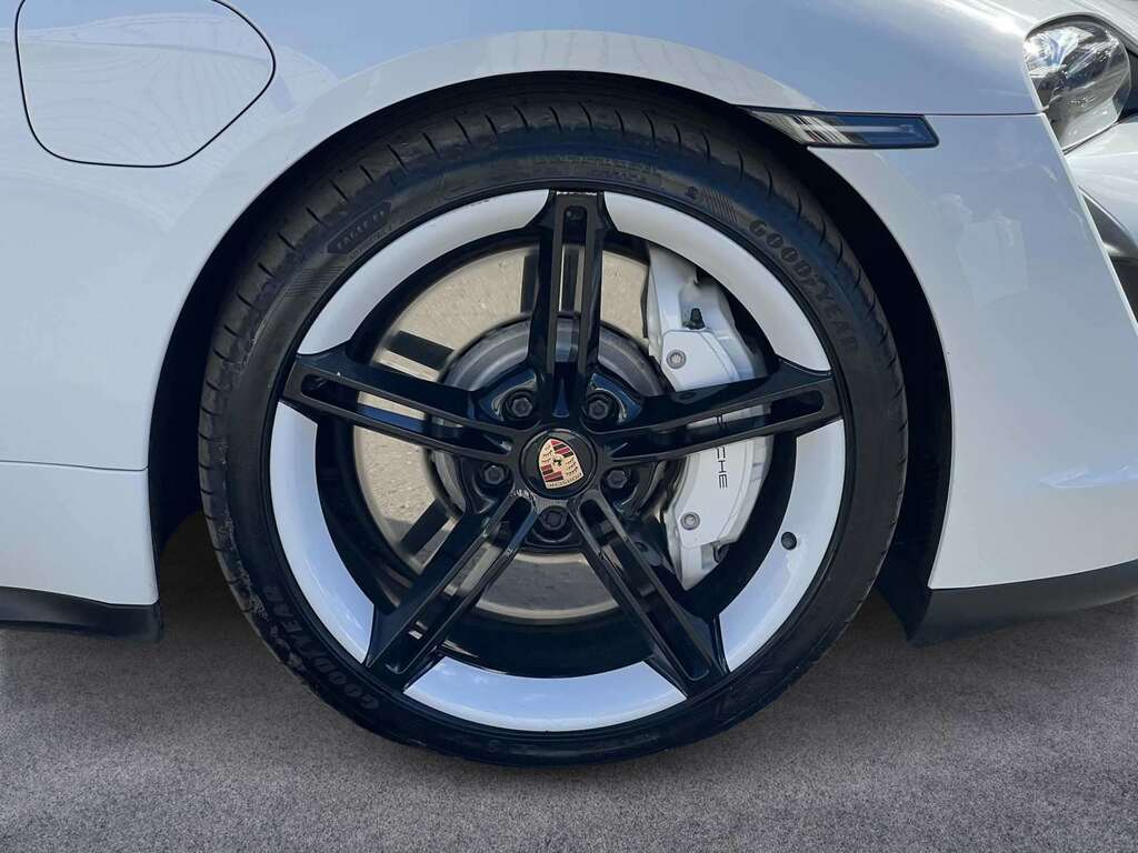 Porsche Taycan Turbo Grey #10